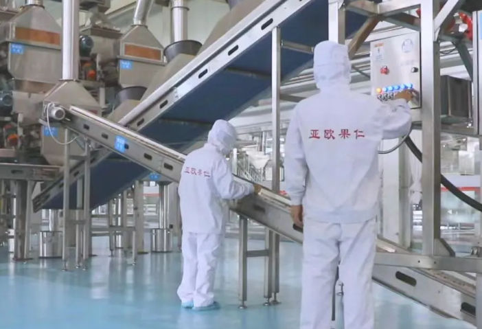 2025年的第一個月，承德亞歐果仁有限公司在山杏產業的道路上持續奮進，展現出蓬勃的發展活力。